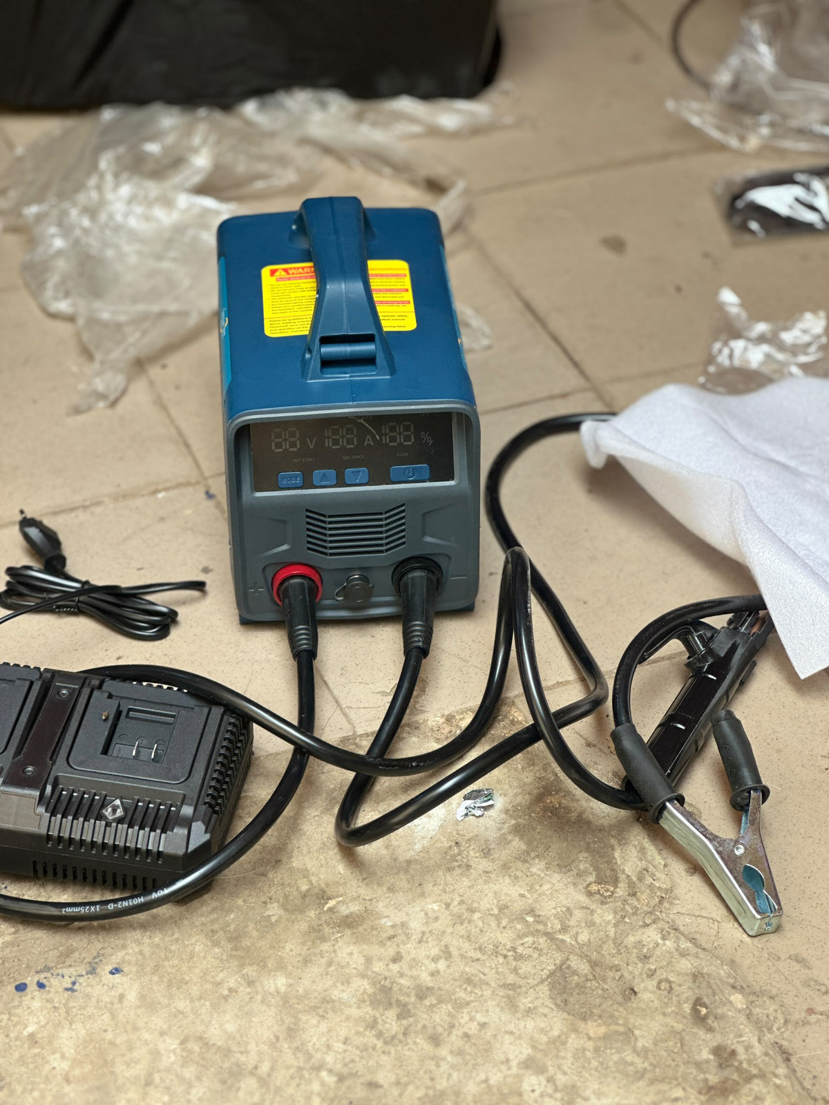 Poste à Souder Inverter MMA 100A – Machine à Soudure Portable