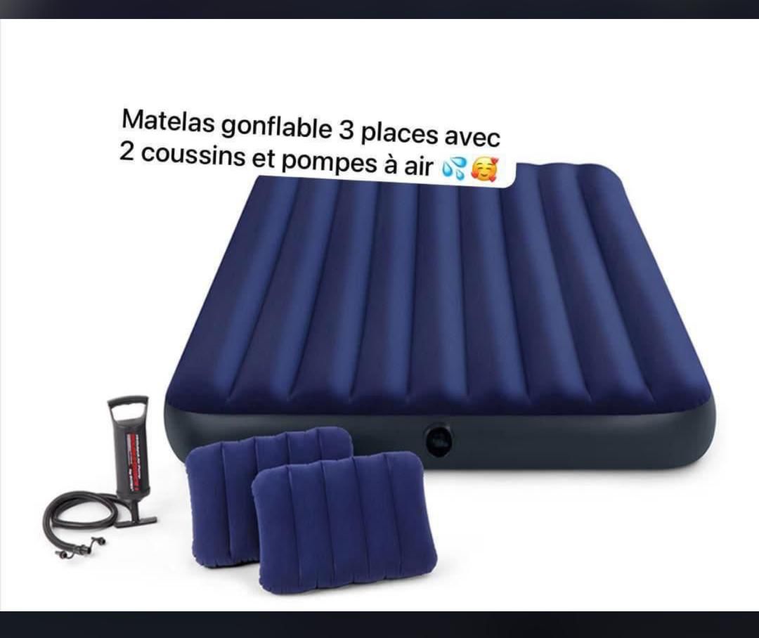 Matelas Gonflable 2 Places avec 2 Coussins + Pompe manuelle Intégrée