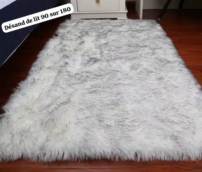 Tapis Descente de Lit 180×90 cm – Douceur & Élégance au Réveil